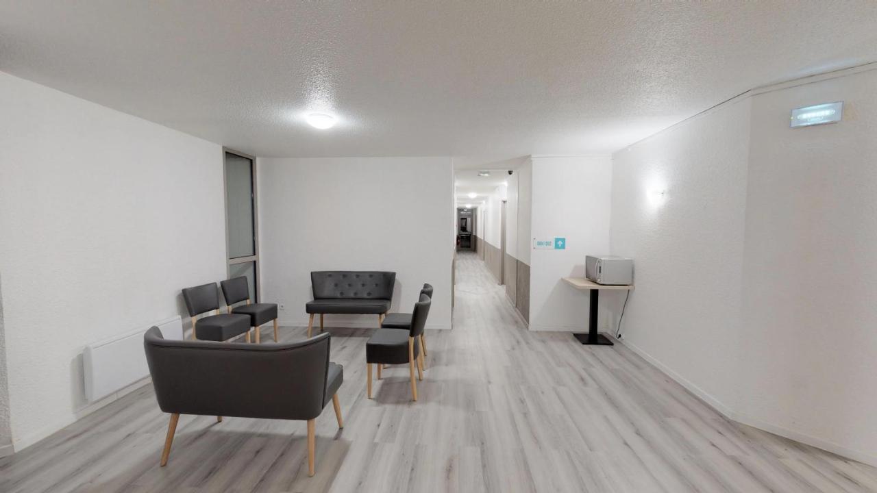 Hotel Du Stade Ex Kyriad Direct Lille Est Stade Pierre Mauroy Βιλνέβ ντ' Ασκ Εξωτερικό φωτογραφία