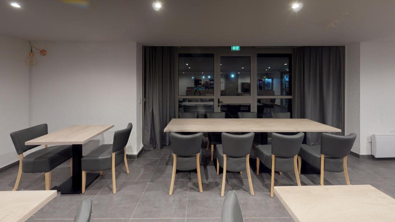 Hotel Du Stade Ex Kyriad Direct Lille Est Stade Pierre Mauroy Βιλνέβ ντ' Ασκ Εξωτερικό φωτογραφία