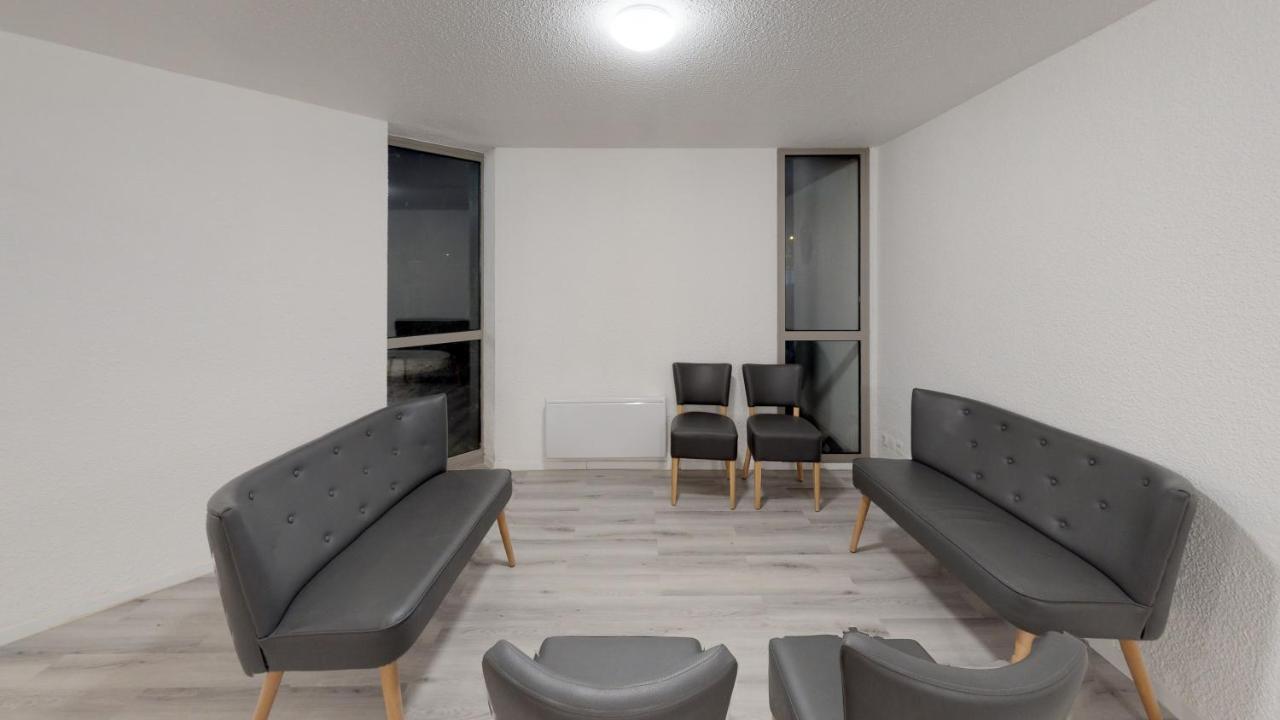 Hotel Du Stade Ex Kyriad Direct Lille Est Stade Pierre Mauroy Βιλνέβ ντ' Ασκ Εξωτερικό φωτογραφία